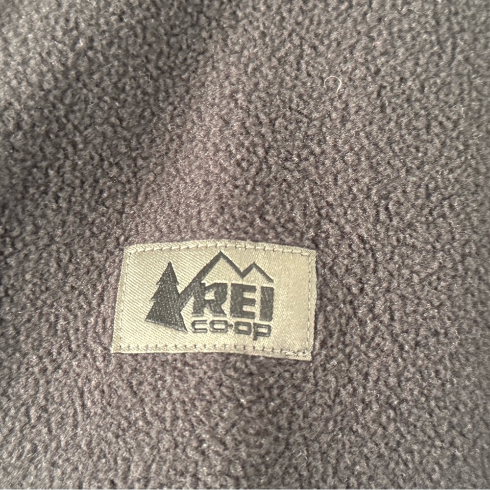 REI Women’s Trailmade Fleece in Black - Picture 2 of 4